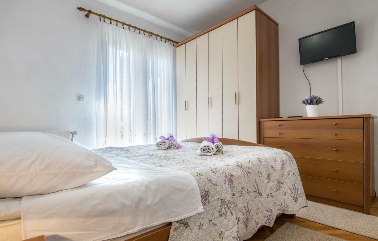 Apartments Baskovic Проманья Экстерьер фото