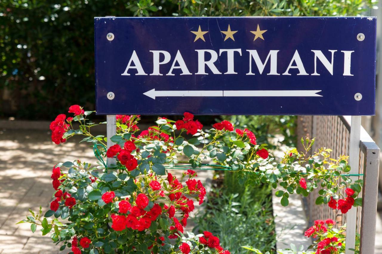 Apartments Baskovic Проманья Экстерьер фото