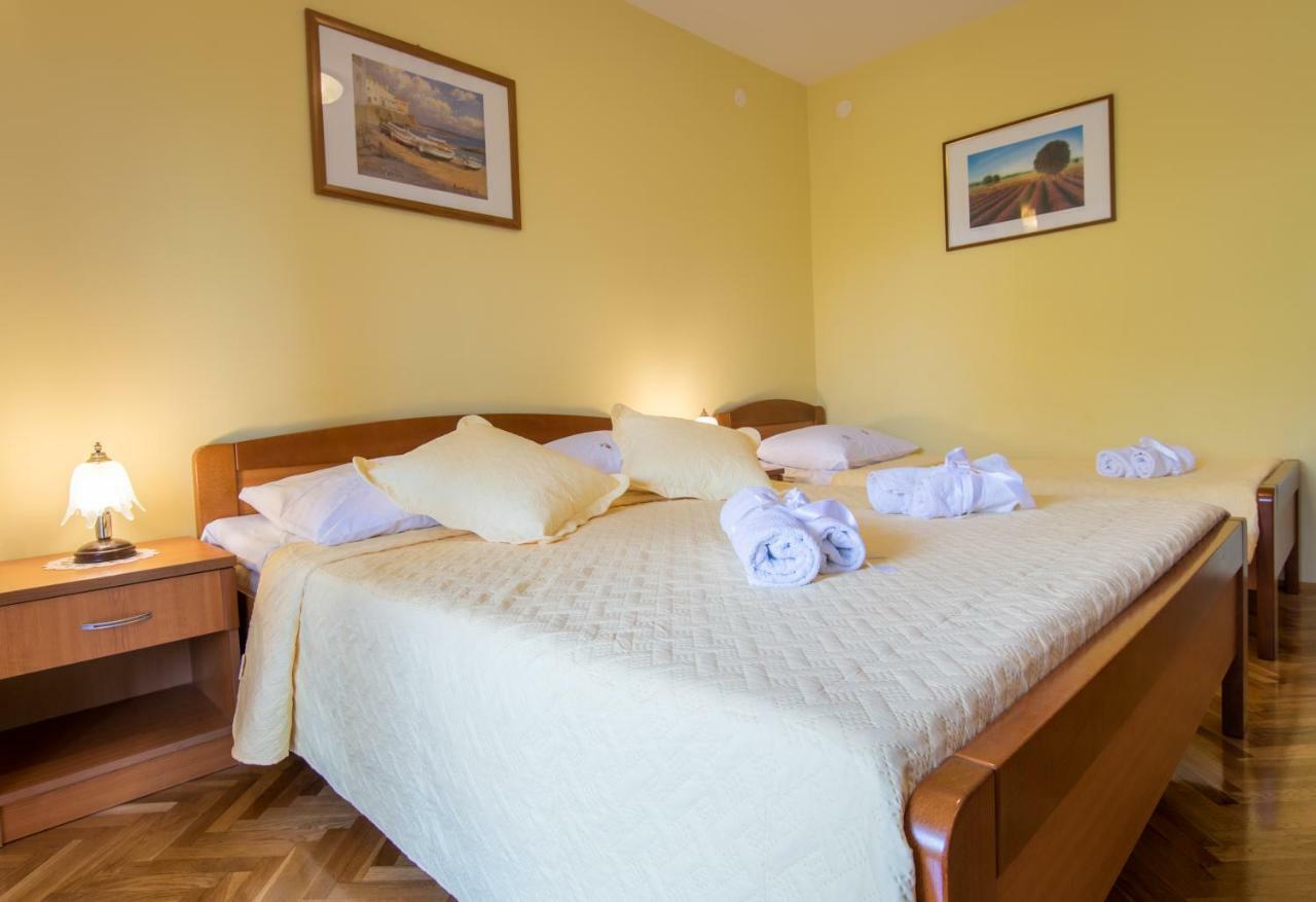Apartments Baskovic Проманья Экстерьер фото
